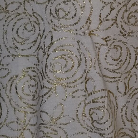 3 pieces Natural fiber gold and cream GAP tee shirt plus 2 solid ring bangles - Picture 3 of 8